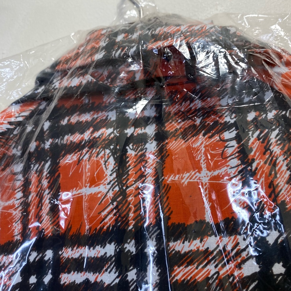 BURBERRY Scribble Check Car Coat In Bright Military Red Size 38 US (M) $4620 - Picture 12 of 15